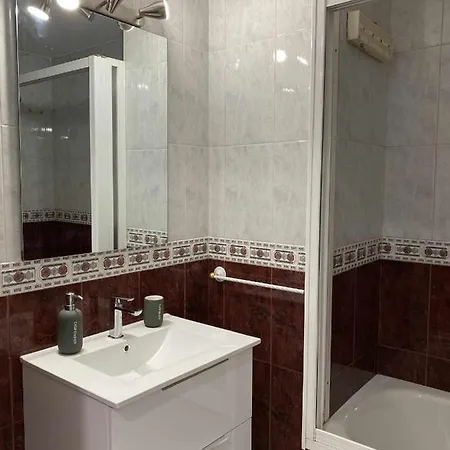 Begona Centro By Flowhome Διαμέρισμα Χιχόν